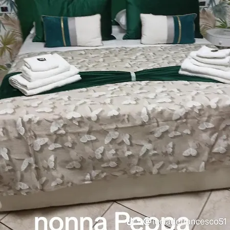 Nonna Peppa House * Naples